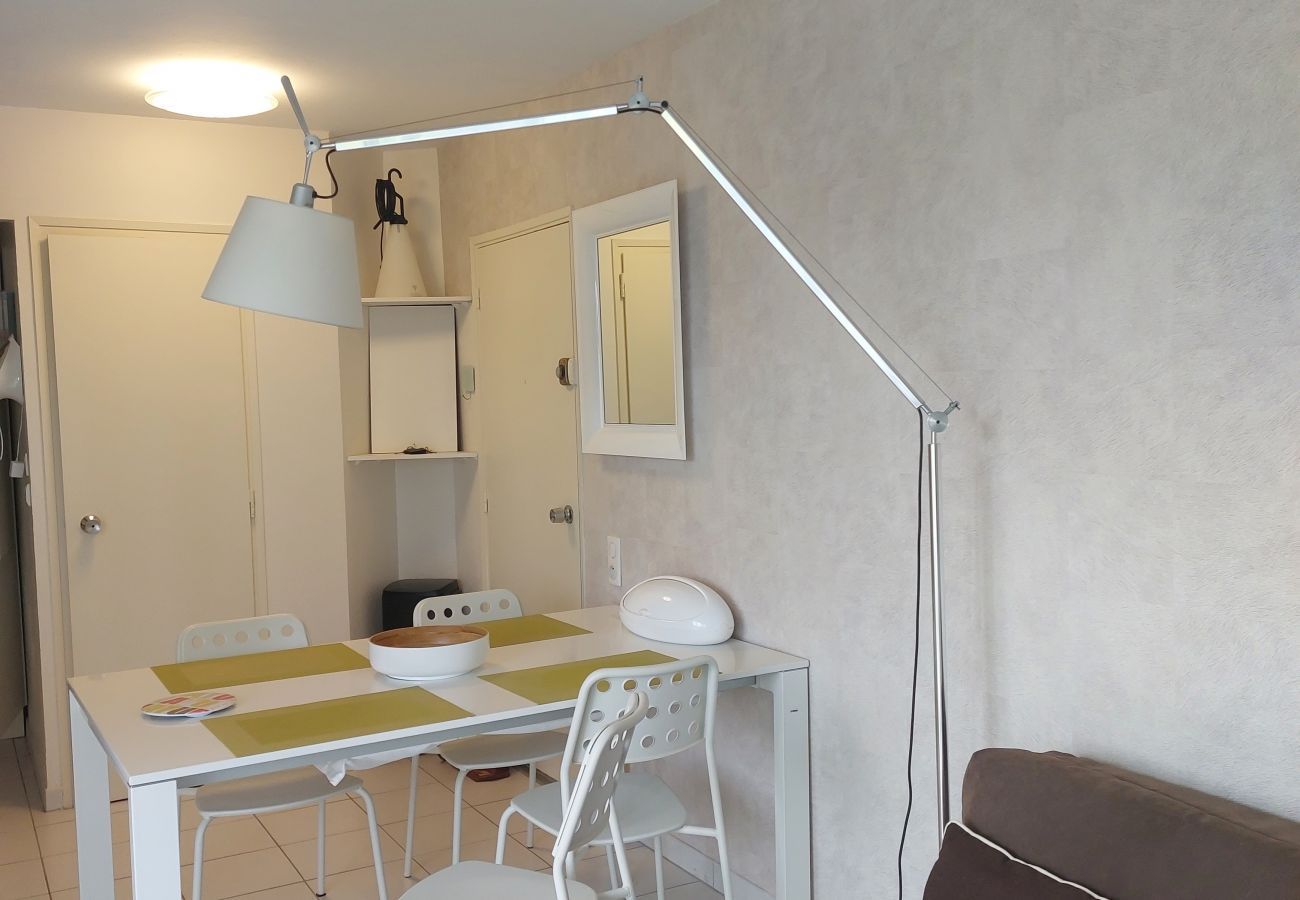 Apartamento en Sète - 098