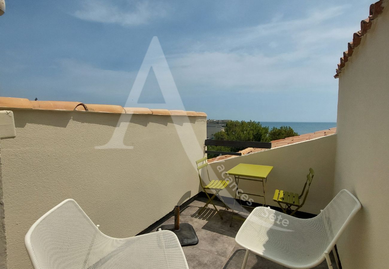 Apartamento en Sète - 098/T2 DUPLEX, 2 TERRASSES, CLIM ET PARKING