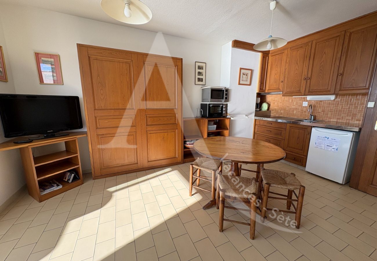 Apartamento en Sète - 492 / T2 VUE MER AVEC PARKING ET WI-FI