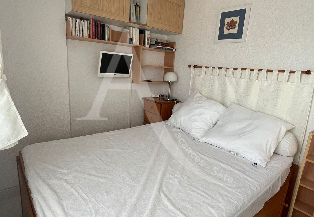 Apartamento en Sète - 072 / T2 CLIMATISE AVEC GARAGE ET WI-FI