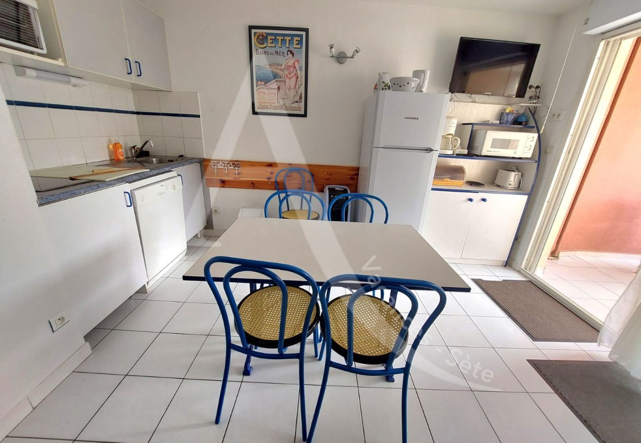 Apartamento en Sète - 312 / T2 AVEC GARAGE ET PISCINE 