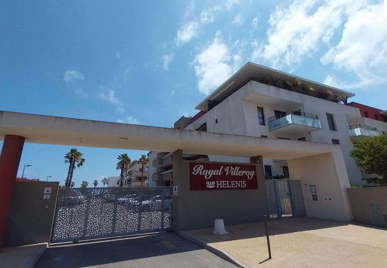 Apartamento en Sète - 048