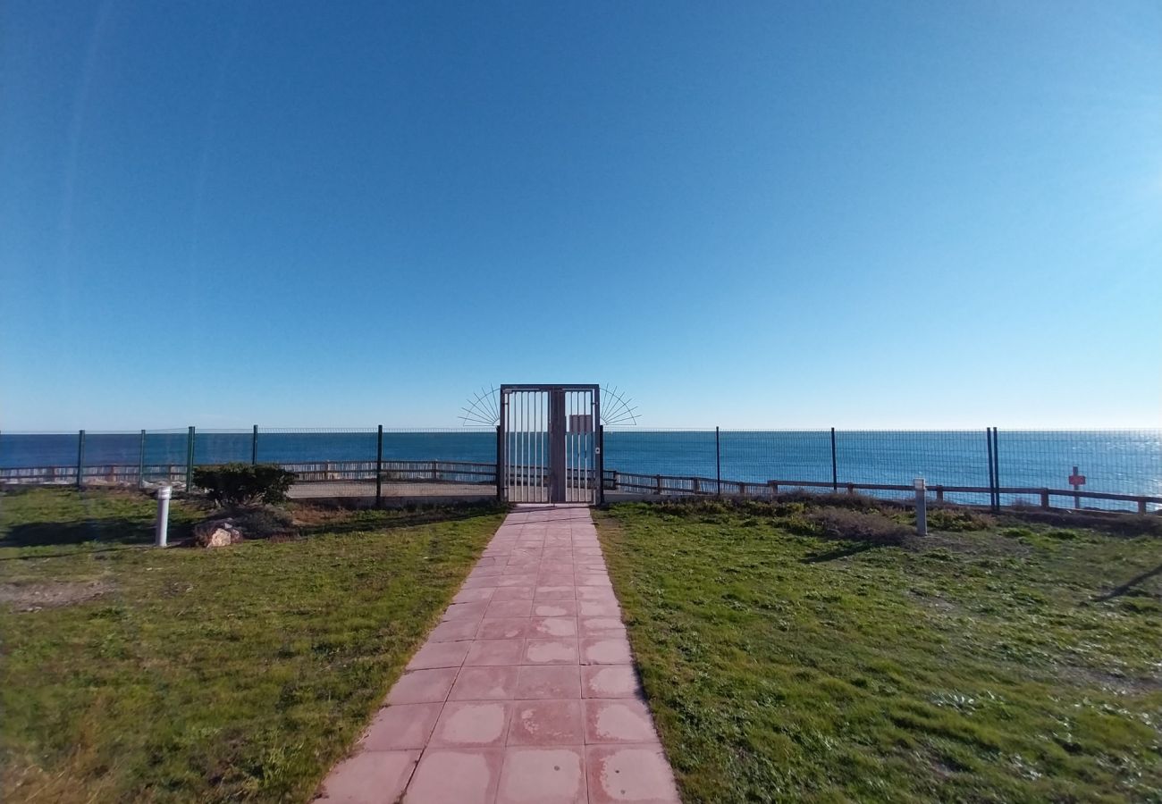 Studio a Sète - 291 / STUDIO AVEC PARKING, PISCINE ET VUE MER