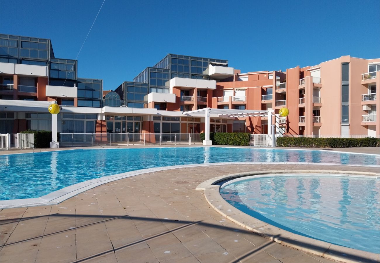 Studio a Sète - 291 / STUDIO AVEC PARKING, PISCINE ET VUE MER