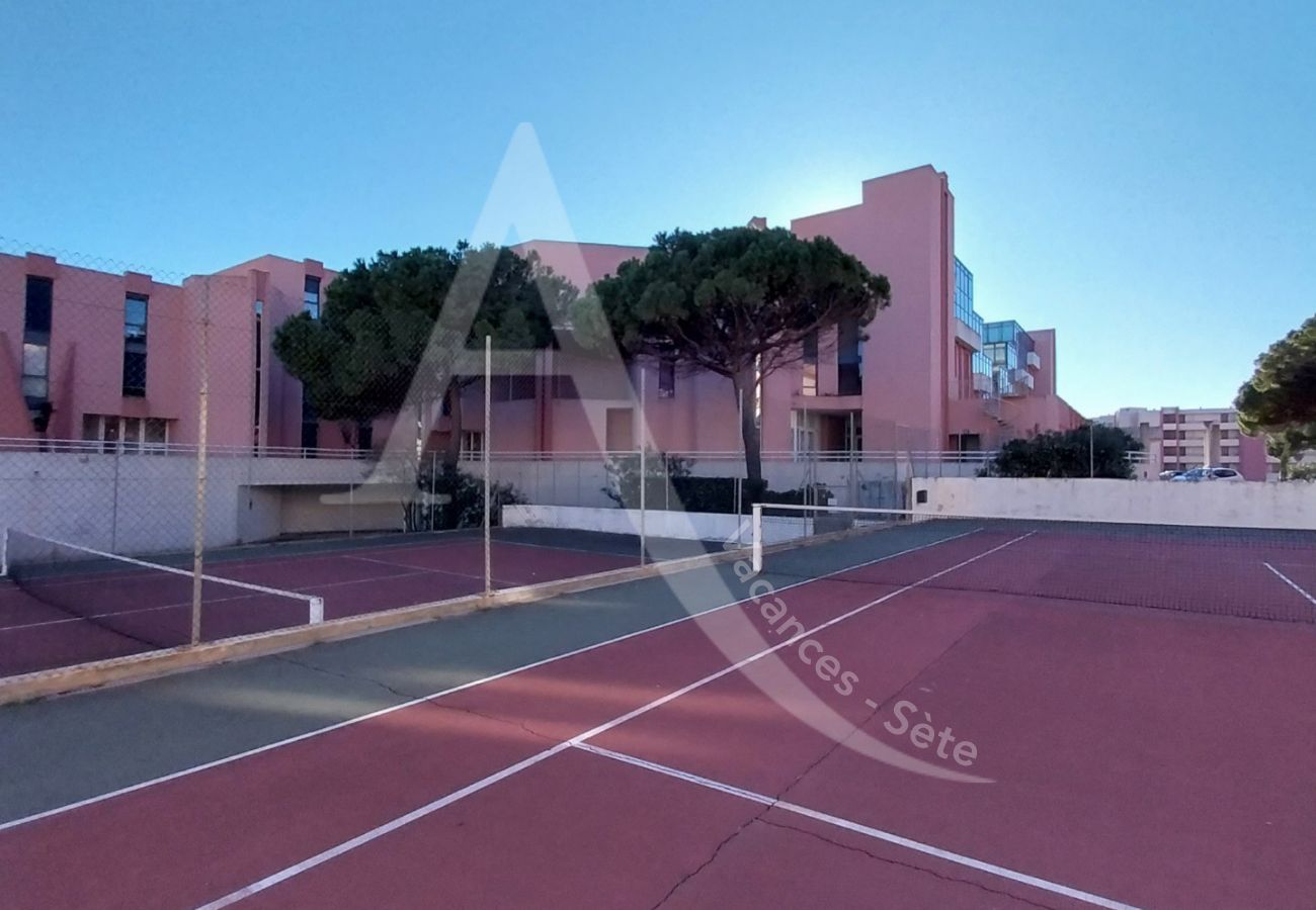 Studio à Sète - 291 / STUDIO AVEC PARKING, PISCINE ET VUE MER