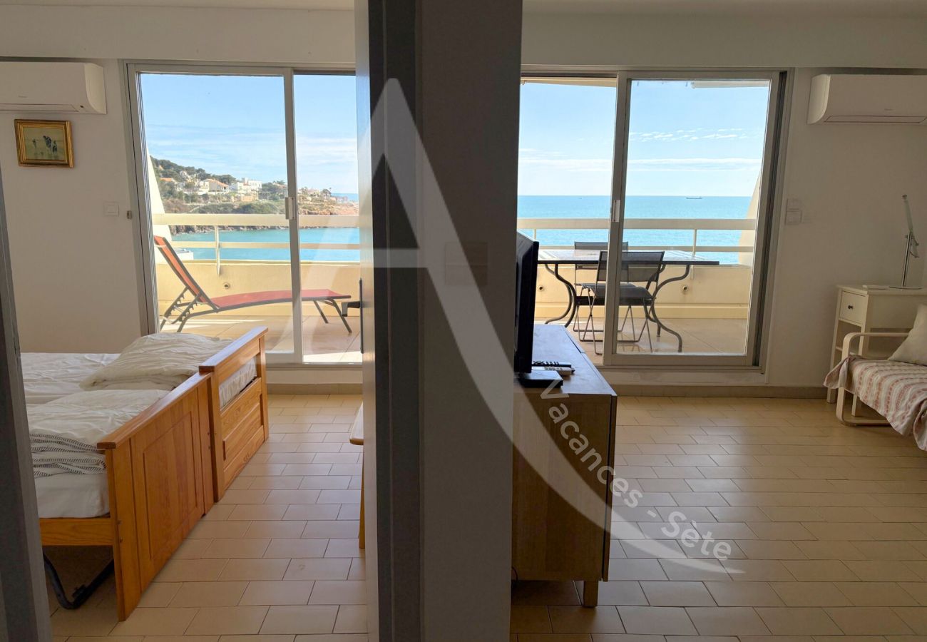 Appartement à Sète - 143 / T3 GRANDE TERRASSE, GARAGE ET WI-FI